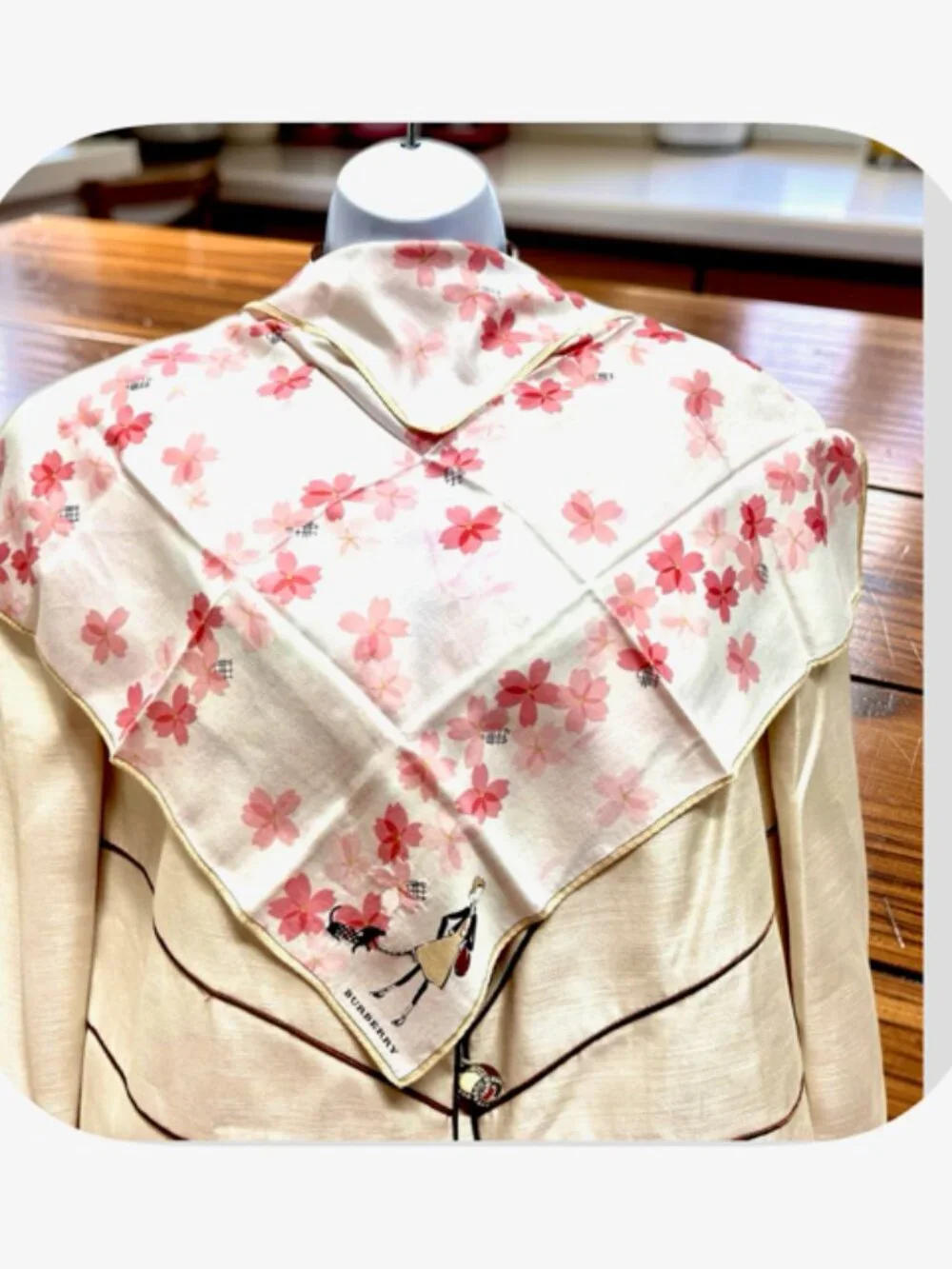 Burberrys Mini Scarf cotton 19.5" ligh peach pink flora embroidered dogs (88) - Picture 2 of 9